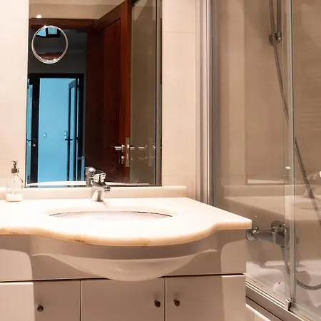 Amoreiras * ליסבון